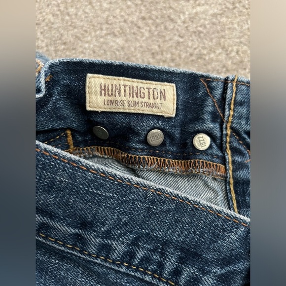 Men’s 29x30 Hollister (low rise slim straight Huntington Style) - Picture 3 of 8